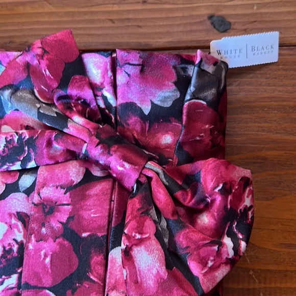 NWT White House Black market pink floral purse - Picture 2 of 5